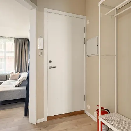 Apartment Family Friendly - Modern - *