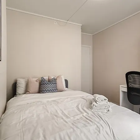 Family Friendly - Modern - Apartament